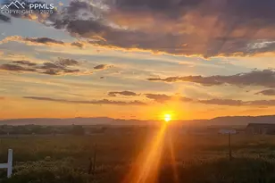 83 Top Rail Trail, Penrose, CO 81240 - Photo 1