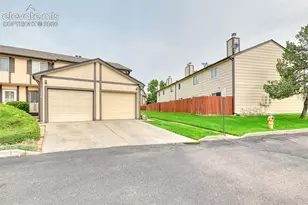 2474 Lexington Village Ln, Colorado Springs, CO 80916 - Photo 32