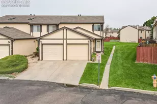 2474 Lexington Village Ln, Colorado Springs, CO 80916 - Photo 38