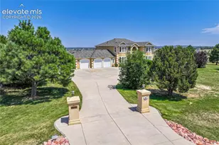 19527 Kershaw Ct, Monument, CO 80132 - Photo 4
