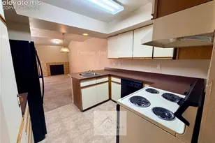 1221 Holland Park Blvd, Colorado Springs, CO 80907 - Photo 6
