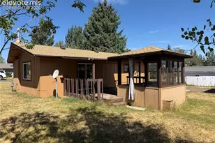 919 N Fullview St, Woodland Park, CO 80863 - Photo 10