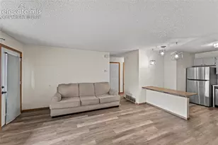 4315 Hawks Lookout Ln, Colorado Springs, CO 80916 - Photo 6