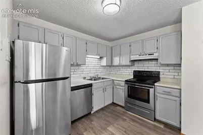 4315 Hawks Lookout Lane, Colorado Springs, CO 80916 - Photo 8