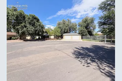 1130 Valley Manor Court, Colorado Springs, CO 80906 - Photo 2