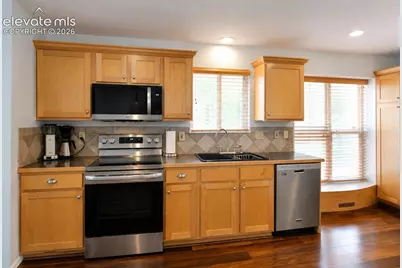 6129 Applewood Ridge Circle, Colorado Springs, CO 80918 - Photo 8