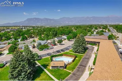 434 Valley Hi Circle #B6, Colorado Springs, CO 80910 - Photo 10