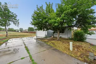 851 San Bruno Pl, Colorado Springs, CO 80906 - Photo 4