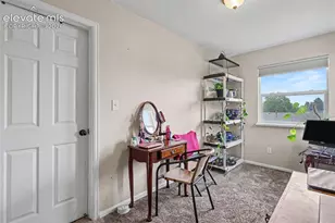 4520 Hollyridge Dr, Colorado Springs, CO 80916 - Photo 12