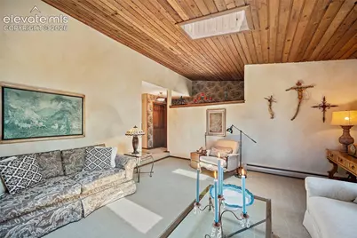 6030 Castlewood Lane, Colorado Springs, CO 80918 - Photo 10