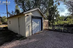 514 W San Rafael St, Colorado Springs, CO 80905 - Photo 4