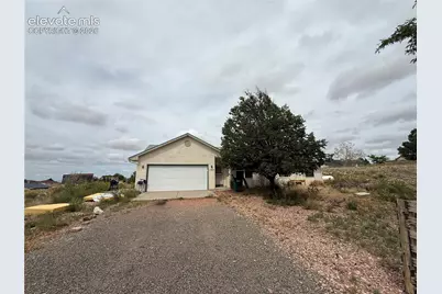 193 W Legend Drive, Pueblo West, CO 81007 - Photo 1