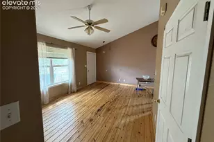 193 W Legend Dr, Pueblo West, CO 81007 - Photo 20