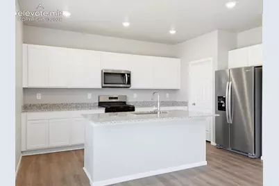 11323 Shadbush Lane, Colorado Springs, CO 80925 - Photo 6