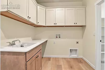 10424 Aspen Valley Drive, Colorado Springs, CO 80908 - Photo 8