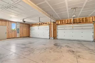10424 Aspen Valley Dr, Colorado Springs, CO 80908 - Photo 10