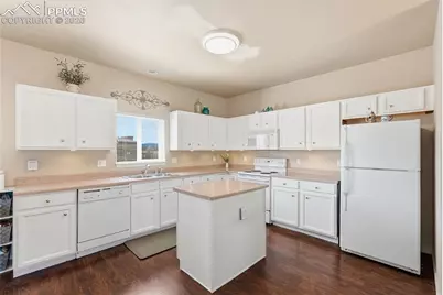4895 Kerry Lynn View #201, Colorado Springs, CO 80922 - Photo 10