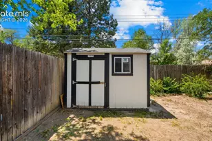2406 N Circle Dr, Colorado Springs, CO 80909 - Photo 26