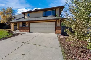 3025 Windjammer Dr, Colorado Springs, CO 80920 - Photo 2