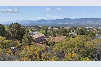 150 Desert Inn Way, Colorado Springs, CO 80921 - Photo 34