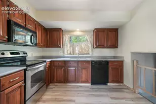 5090 Flintridge Dr, Colorado Springs, CO 80918 - Photo 12