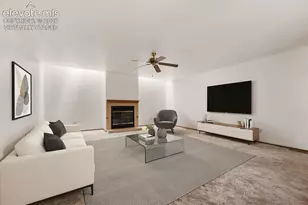 19 Pineridge Ct, Pueblo, CO 81001 - Photo 6