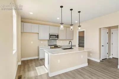 9161 Lanceleaf Drive, Colorado Springs, CO 80925 - Photo 12