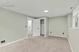 3480 Hickory Hill Dr, Colorado Springs, CO 80906 - Photo 10