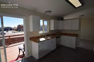 8105 Sedgewick Dr, Colorado Springs, CO 80925 - Photo 12