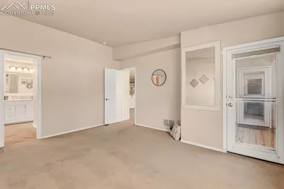 150 Luxury Lane, Colorado Springs, CO 80921 - Photo 14