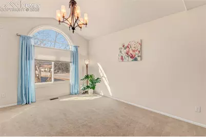 150 Luxury Lane, Colorado Springs, CO 80921 - Photo 2