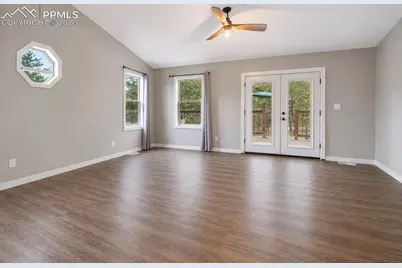 31 Wallace Drive, Florissant, CO 80816 - Photo 20