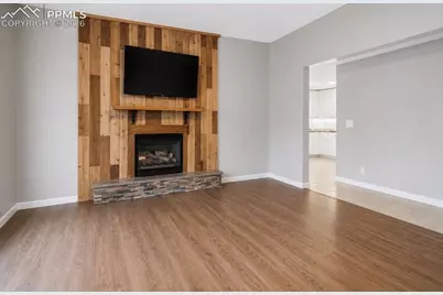 31 Wallace Drive, Florissant, CO 80816 - Photo 18