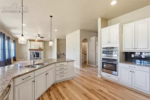 1908 Turnbull Dr, Colorado Springs, CO 80921 - Photo 10