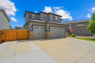 7643 Peachleaf Dr, Colorado Springs, CO 80925 - Photo 2