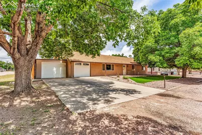 2401 Clayton Drive, Canon City, CO 81212 - Photo 2