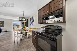 1103 Willow Bend Cir, Colorado Springs, CO 80918 - Photo 12