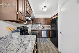 1103 Willow Bend Cir, Colorado Springs, CO 80918 - Photo 8
