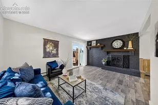 1103 Willow Bend Cir, Colorado Springs, CO 80918 - Photo 4