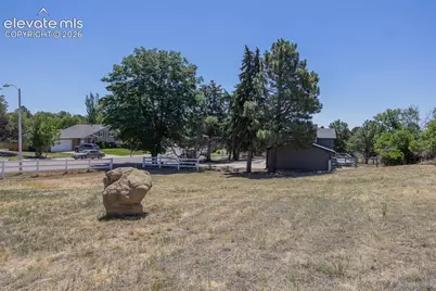 5418 Alta Loma Road, Colorado Springs, CO 80918 - Photo 14
