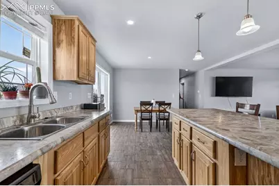 736 Indiana Avenue, Limon, CO 80828 - Photo 12