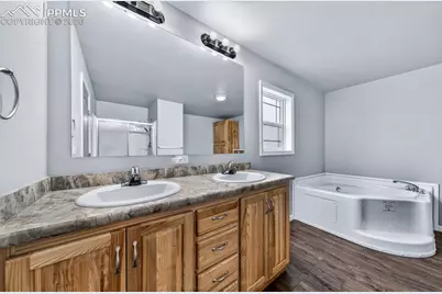 736 Indiana Avenue, Limon, CO 80828 - Photo 22