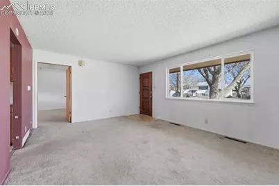 2609 Ridgewood Lane, Pueblo, CO 81005 - Photo 6