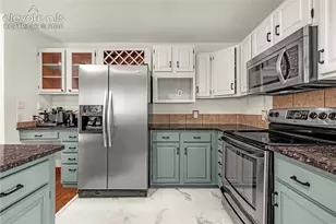 5147 Neeper Valley Rd, Manitou Springs, CO 80829 - Photo 10