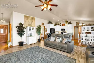 845 S Tijuana Dr, Pueblo, CO 81007 - Photo 6