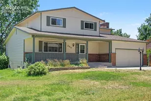 265 Silver Spring Dr, Colorado Springs, CO 80919 - Photo 2