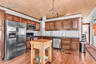 89 E Cactus Dr, Canon City, CO 81212 - Photo 4