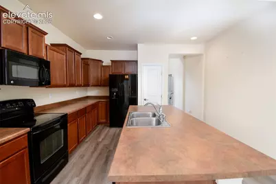 11474 Wildwood Ridge Drive, Colorado Springs, CO 80921 - Photo 8