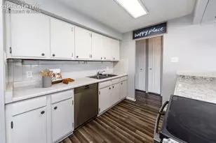 411 Lakewood Circle, Colorado Springs, CO 80910 - Photo 20