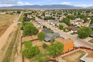 934 Square Dance Ln, Fountain, CO 80817 - Photo 2
